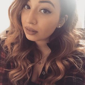 Meet your Posher, Alexandra